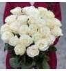 Белоснежка из 19 крупных роз